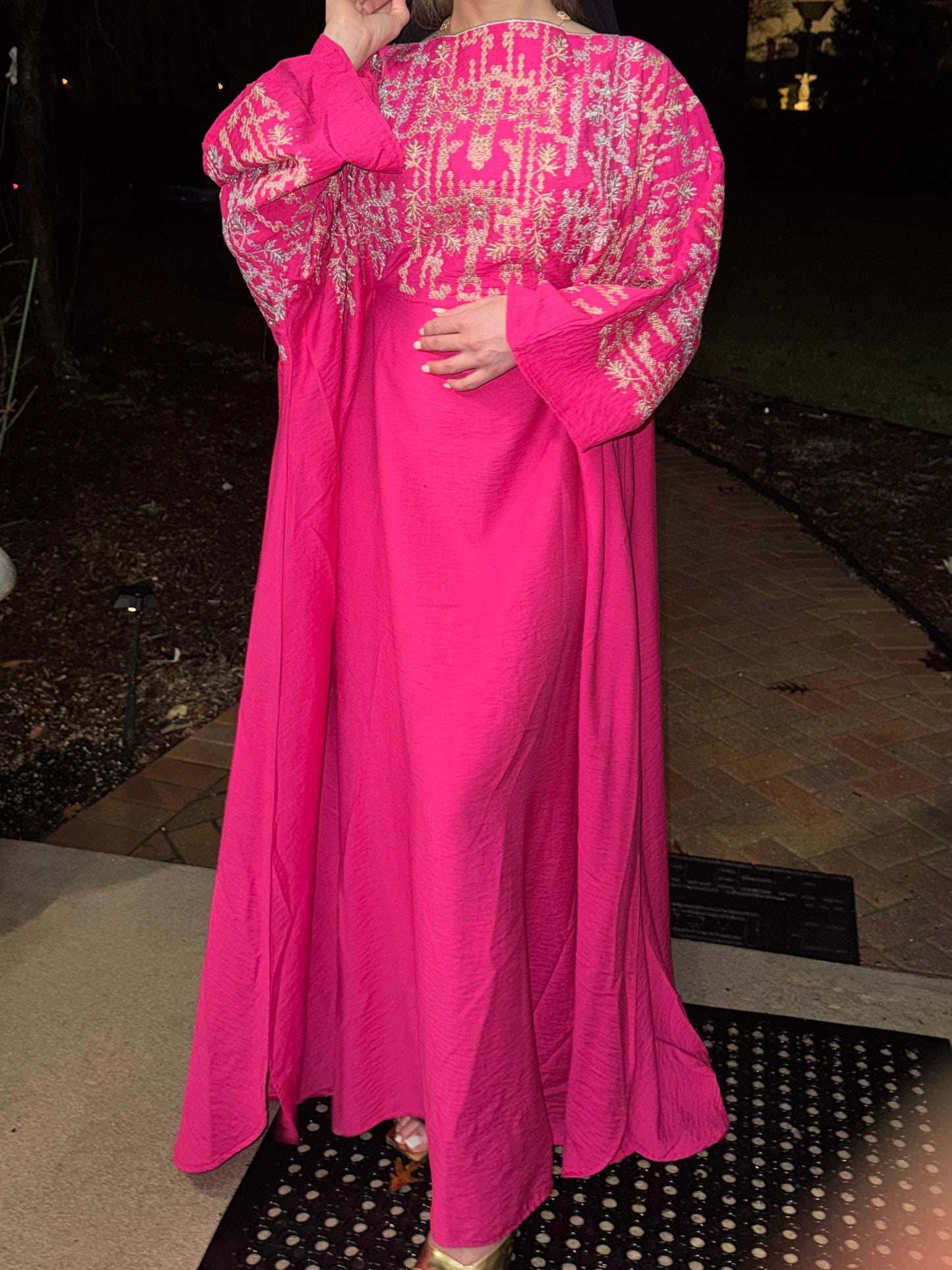 Traditional Embroidered Modest Dress with Adjustable Waist