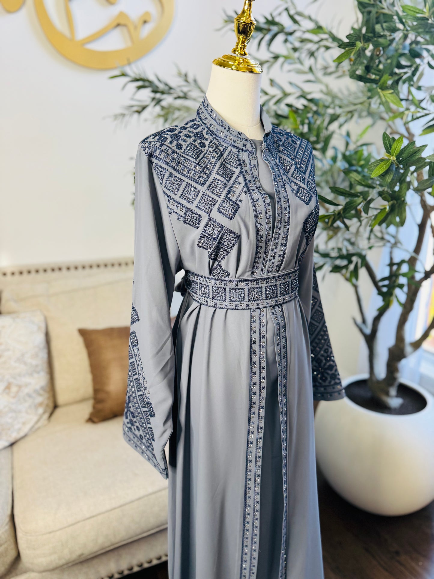 3 pcs Palestinian traditional embroidered tatreez open abaya Thobe