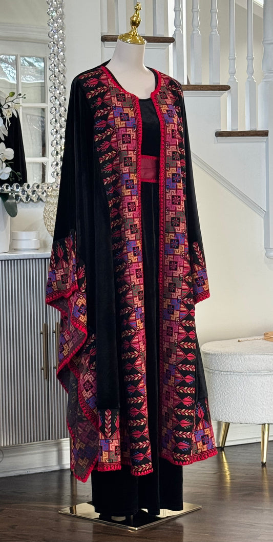 Luxurious embroidered Tatreez Butterfly Thobe Abaya set