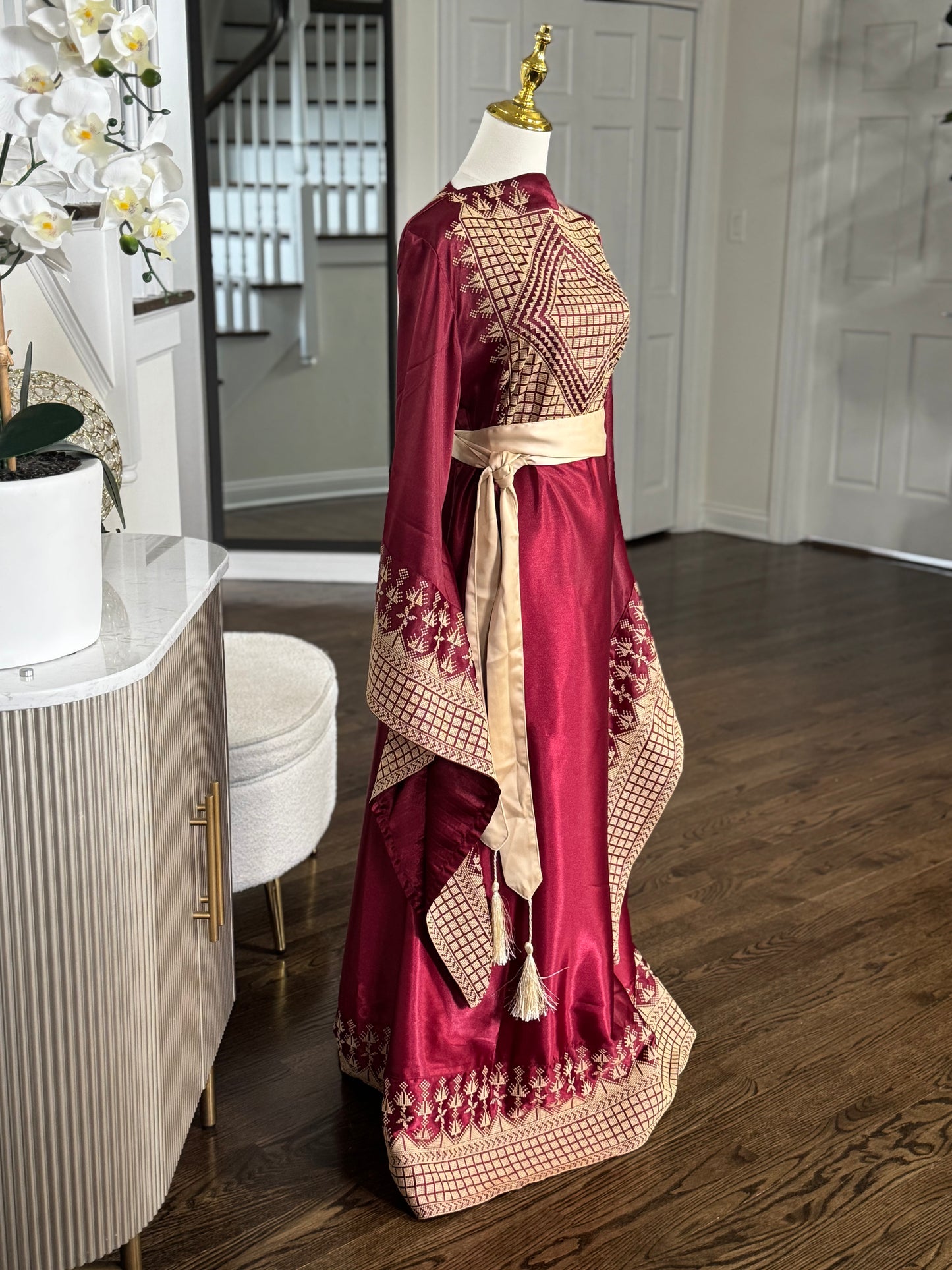 Satin Embroidered Thobe with Wide Sleeves
