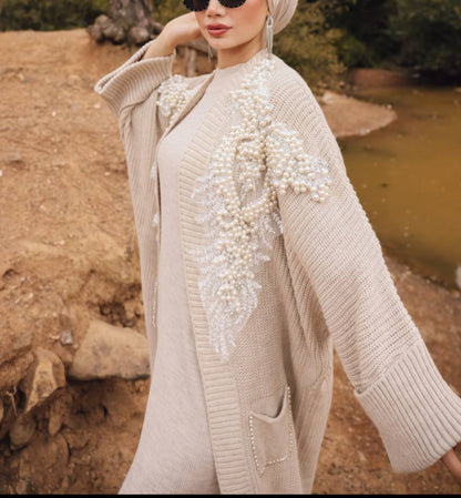 Feather-Embellished Pearls Knit Long Cardigan
