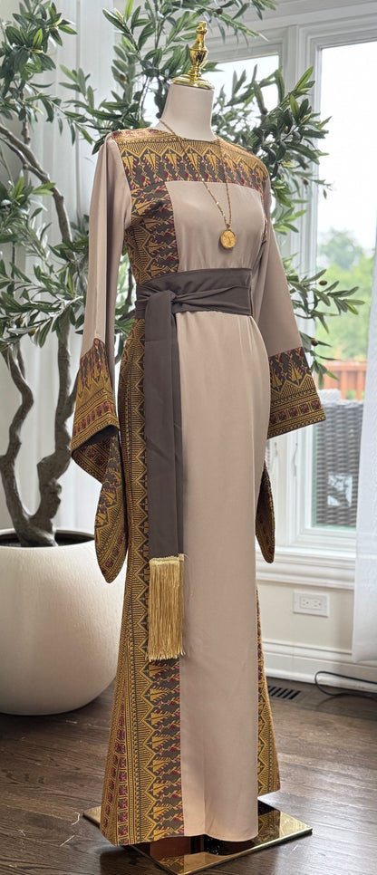 Luxurious Embroidered Tatreez Mermaid Thobe Dress via