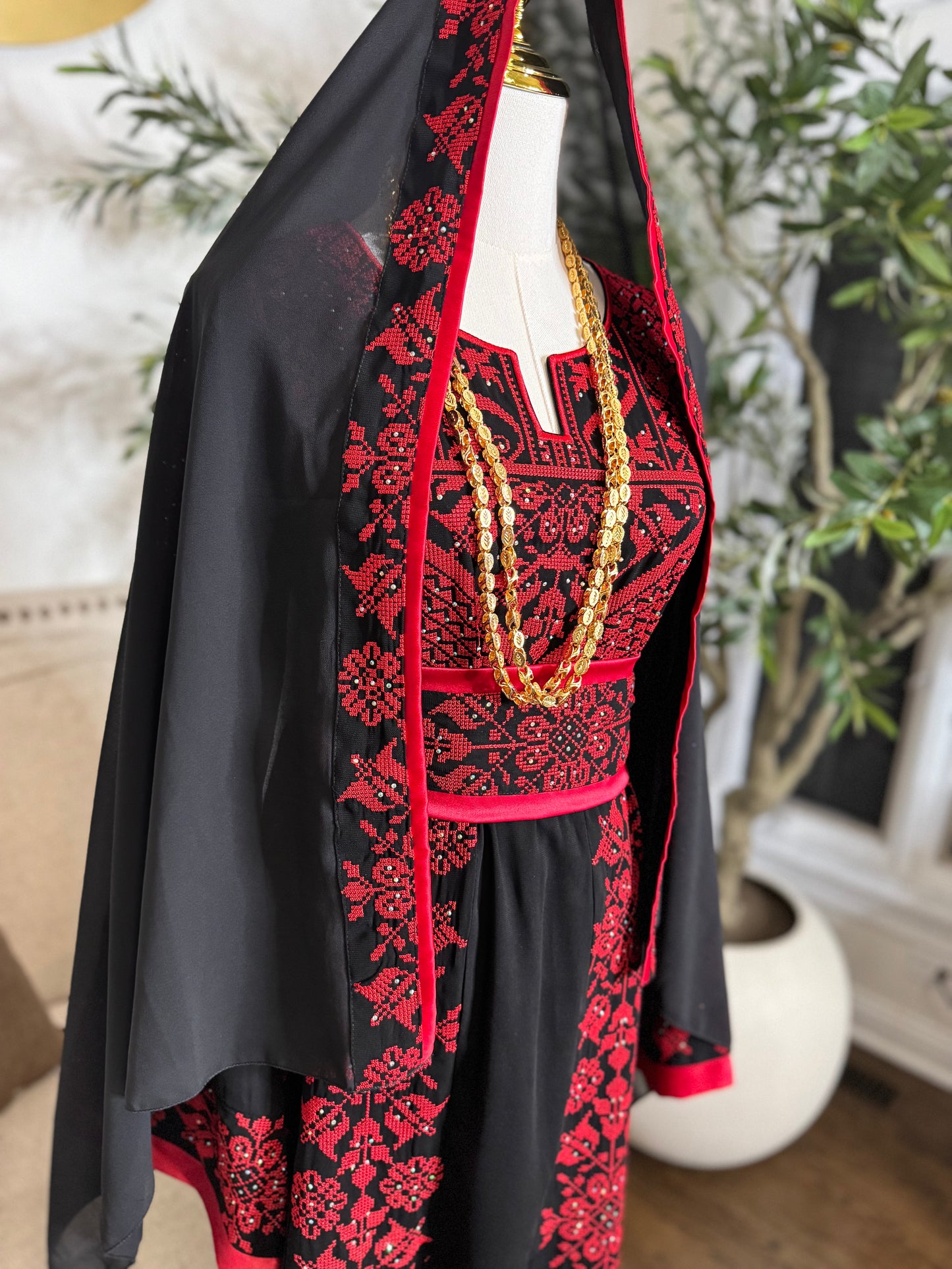 Palestinian Red Tatreez Traditional Thobe