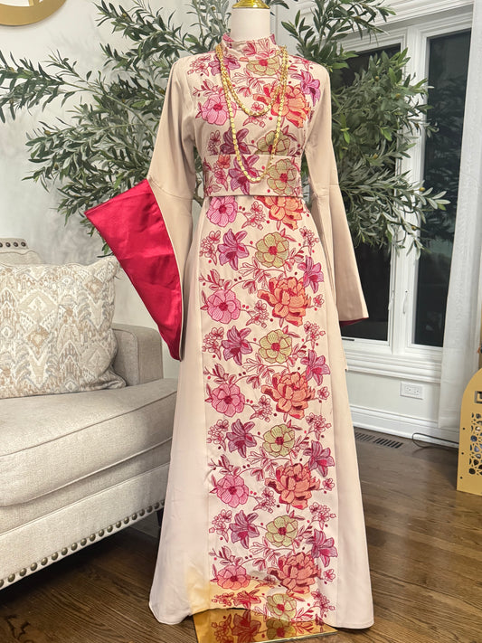 Mermaid Floral Embroidered Thobe with Satin Sleeves