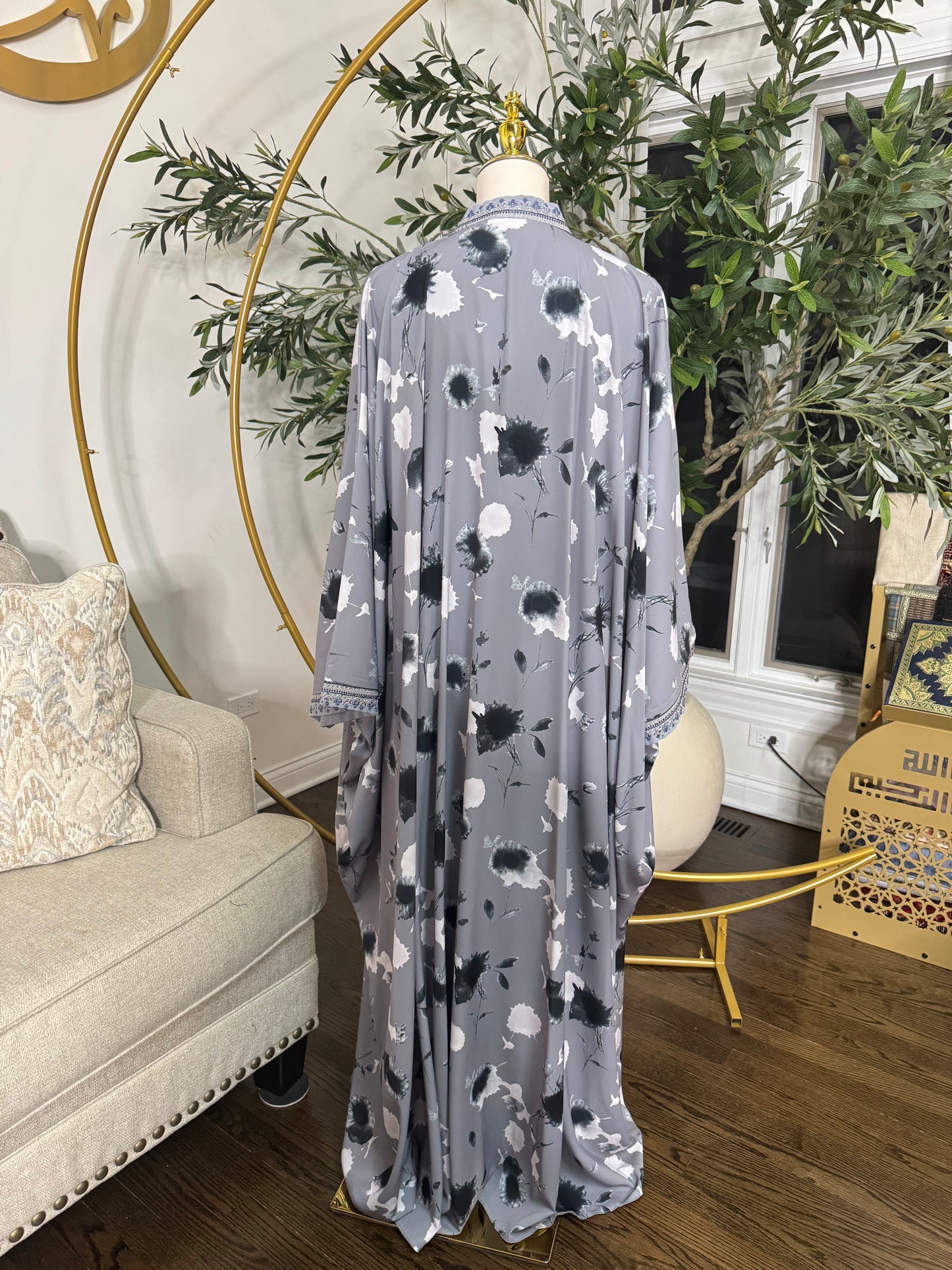 Elegance Floral Butterfly Grey Embroidered Abaya Set