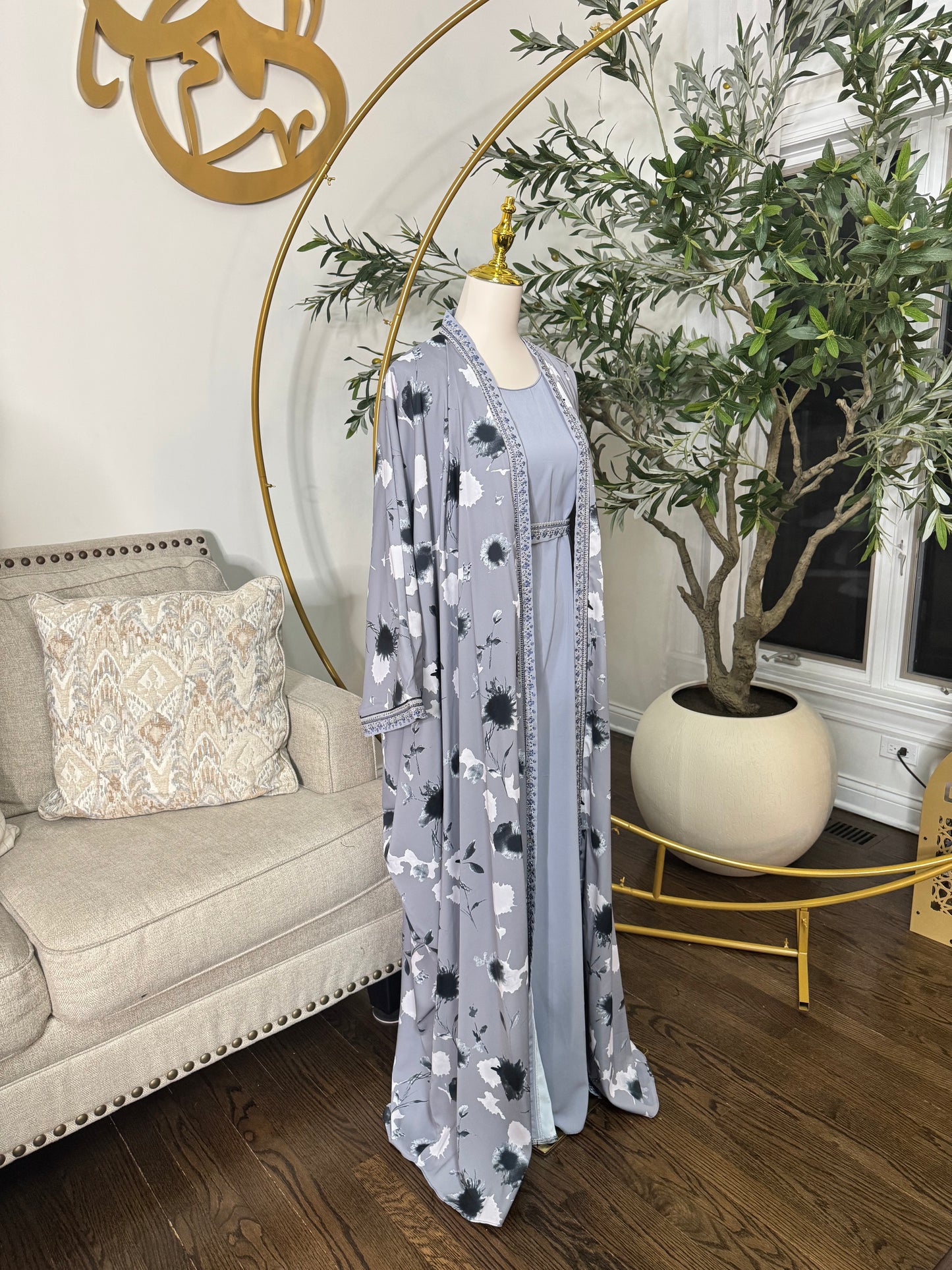 Elegance Floral Butterfly Grey Embroidered Abaya Set
