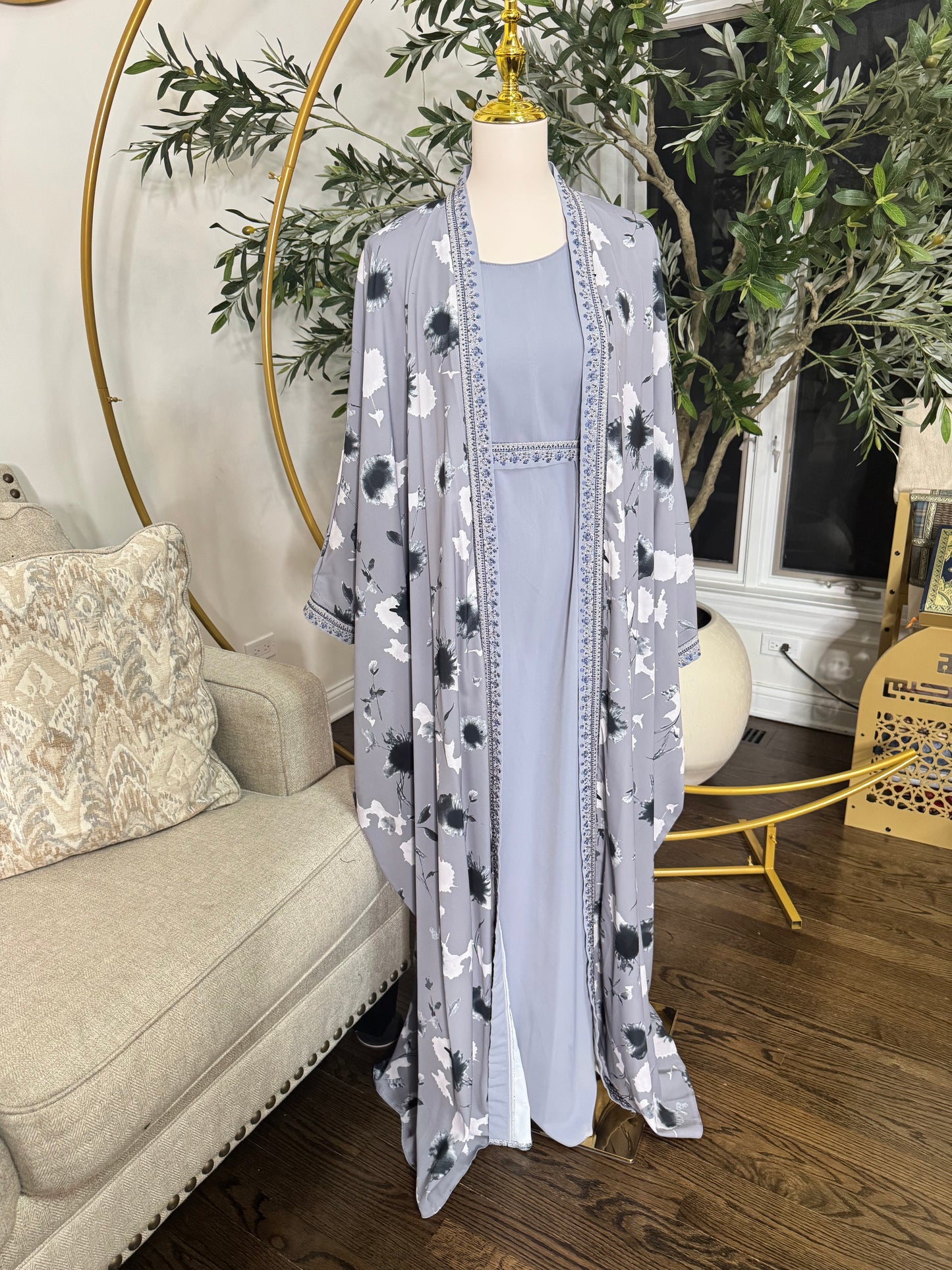 Elegance Floral Butterfly Grey Embroidered Abaya Set