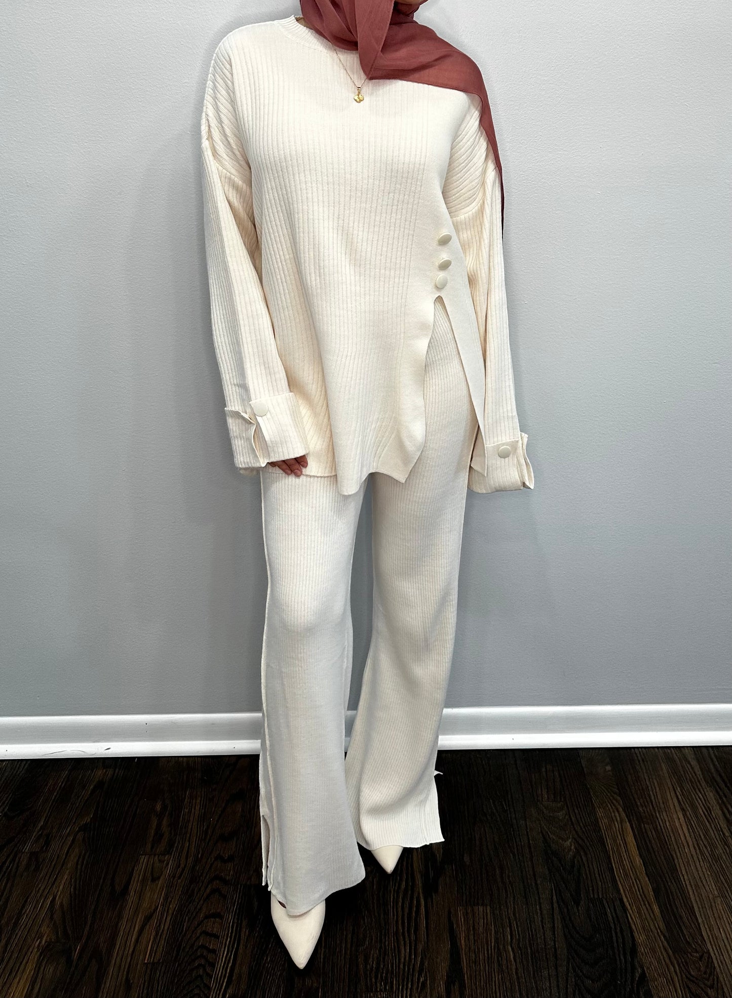 Timeless V  Pant Set