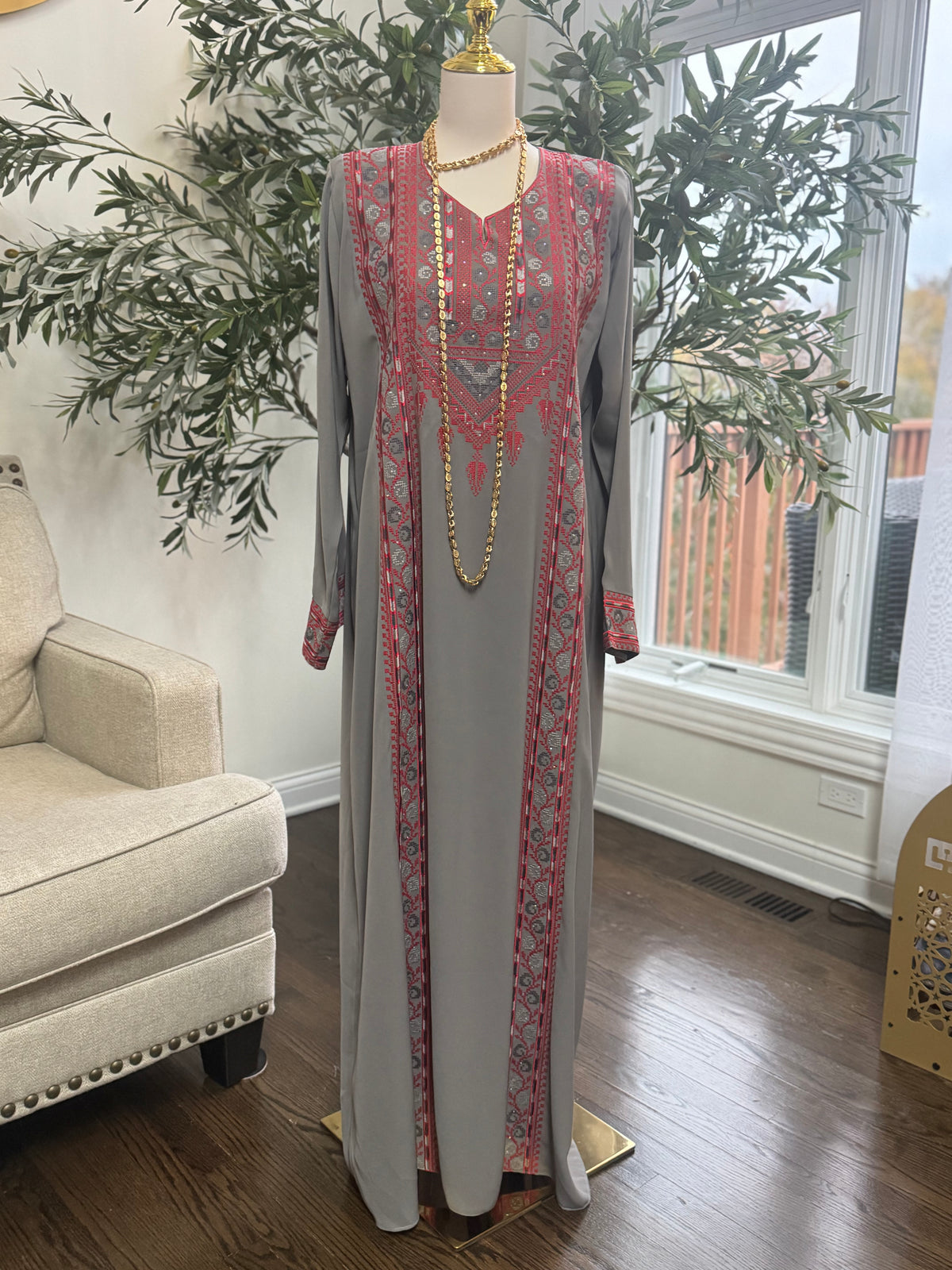 embroidered Tatreez Palestinian gray Thobe