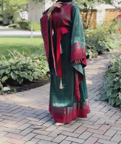 Green Satin Embroidered Thobe with Wide Sleeves
